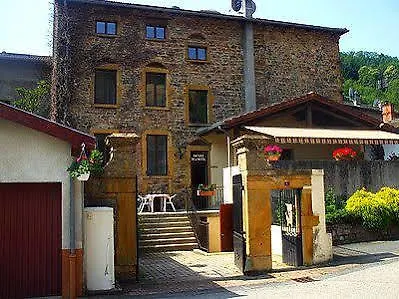 Le Saint Clement Hotel