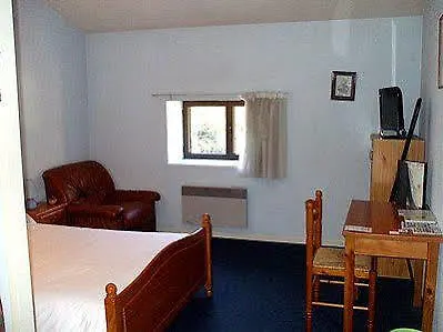 Le Saint Clement Hotel