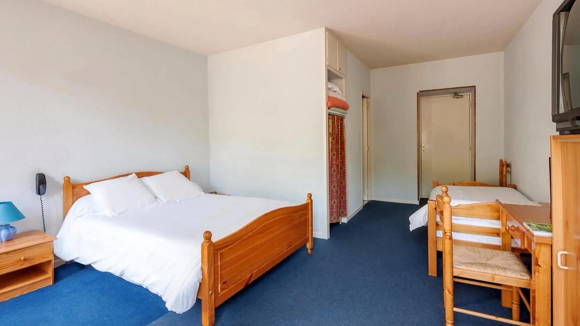 Le Saint Clement Hotel
